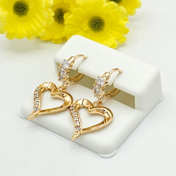 Earrings - 18K Gold Plated. Clear Crystal Heart Hoops. *Premium Q*