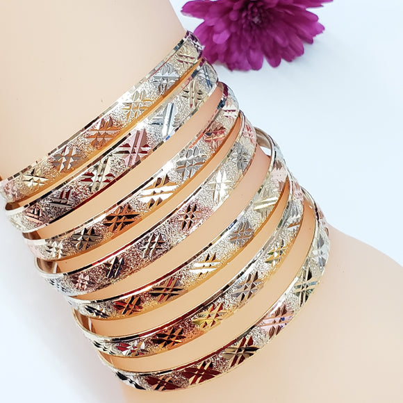 Bangles - Tri Color Gold Plated. Bracelets. Semanario Oro Laminado. Size#4
