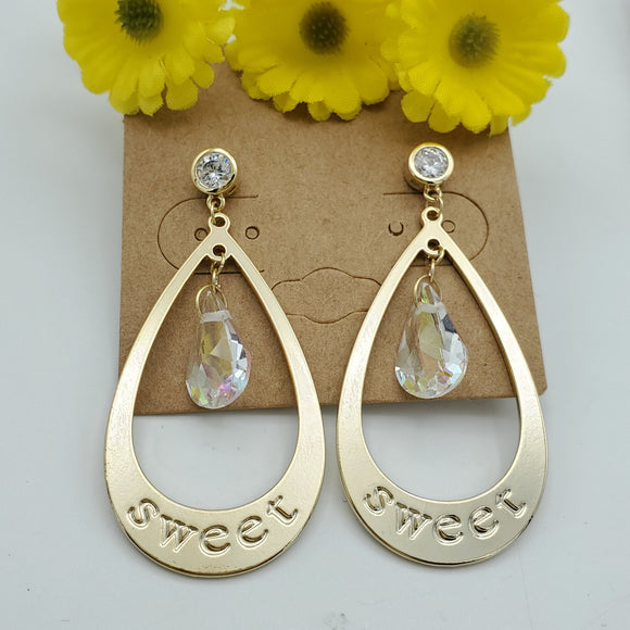 Earrings - 14K Gold Plated. Drop Long SWEET Earrings. With Crystals. *Premium Q*