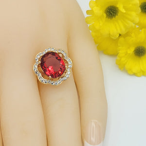 Rings - 18K Gold Plated. Ruby Color Crystal Flower Ring. *Premium Q*