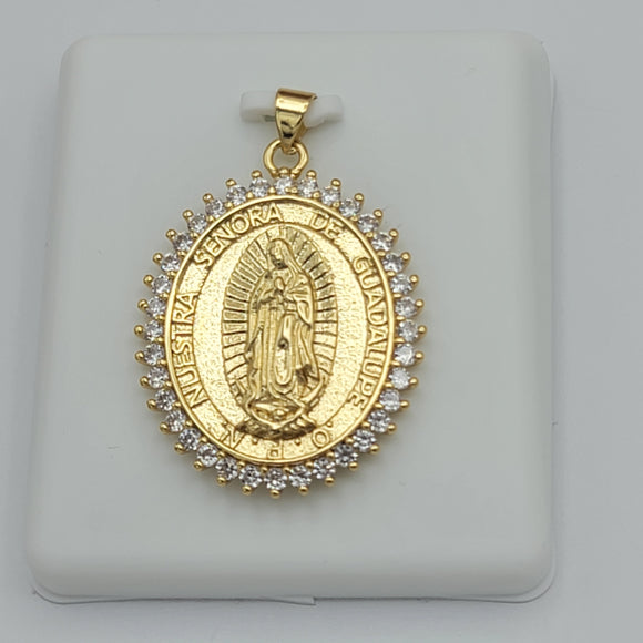 Pendants - 14K Gold Plated. Nuestra Señora de Guadalupe - Oval. Clear Crystals.