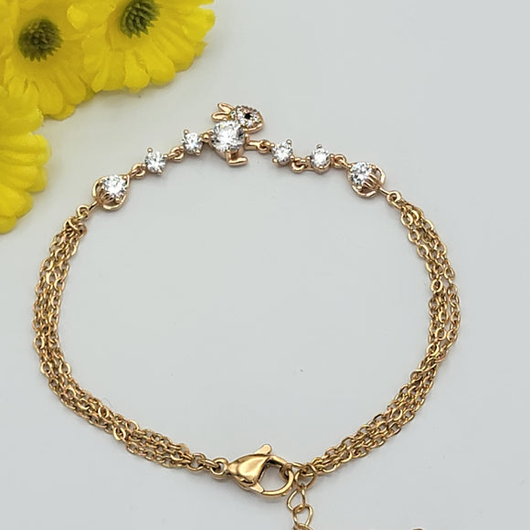 Bracelets - 18K Gold Plated. Cute CZ bunny rabbit. Conejo *Premium Q*