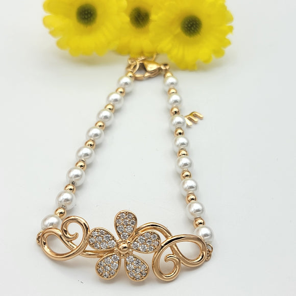 Bracelets - 18K Gold Plated. Flower - Pearls Chain. *Premium Q*