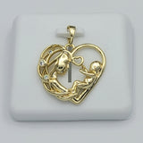 Pendants - 14K Gold Plated. Heart with Mom & Baby. *Premium Q*