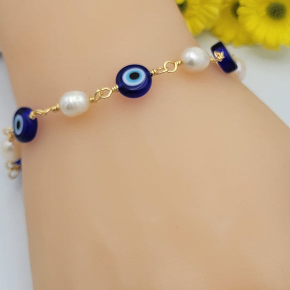 Bracelets - 18K Gold Plated. Blue Eyes with pearls beads. *Premium Q*